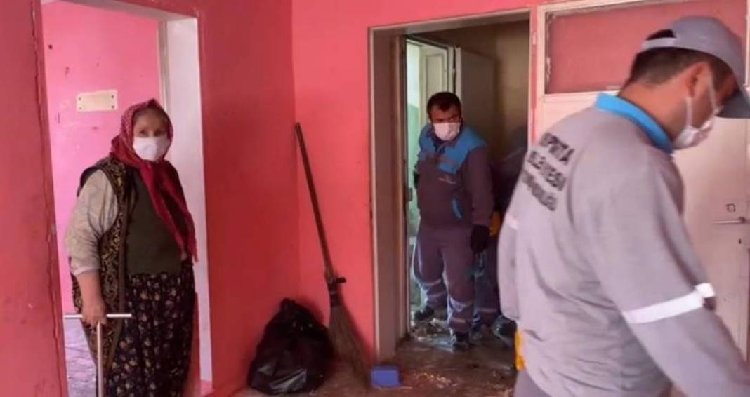 Kiraya verdiği evin son halini gören kadın, hüngür hüngür ağladı! Bu kadarını hiç kimse tahmin edemezdi 22